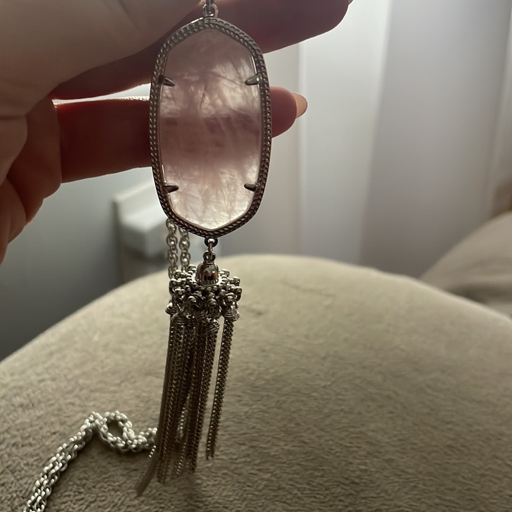 Kendra Scott Necklace - Picture 4 of 7